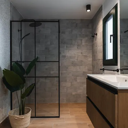 Carmen Guinea Alhambra Views Проживание в семье *