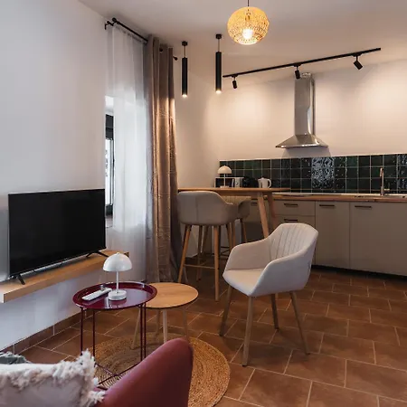 Проживание в семье Carmen Guinea Alhambra Views *