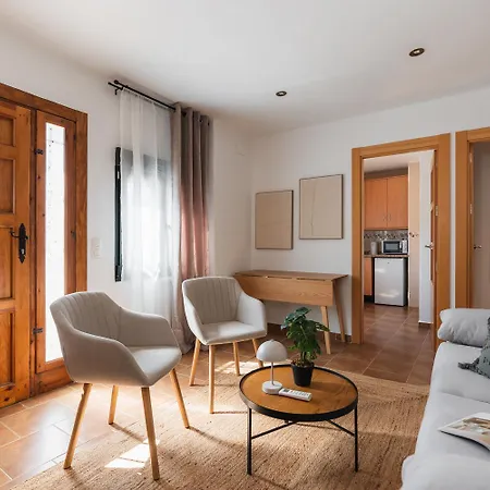 Carmen Guinea Alhambra Views *